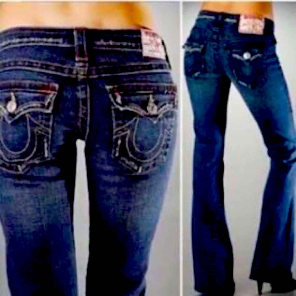 VINTAGE JOEY STYLE TRUE RELIGIONS ARE HERE! LOW RISE BOOTCUT DARKER RINSE! NEW!💯